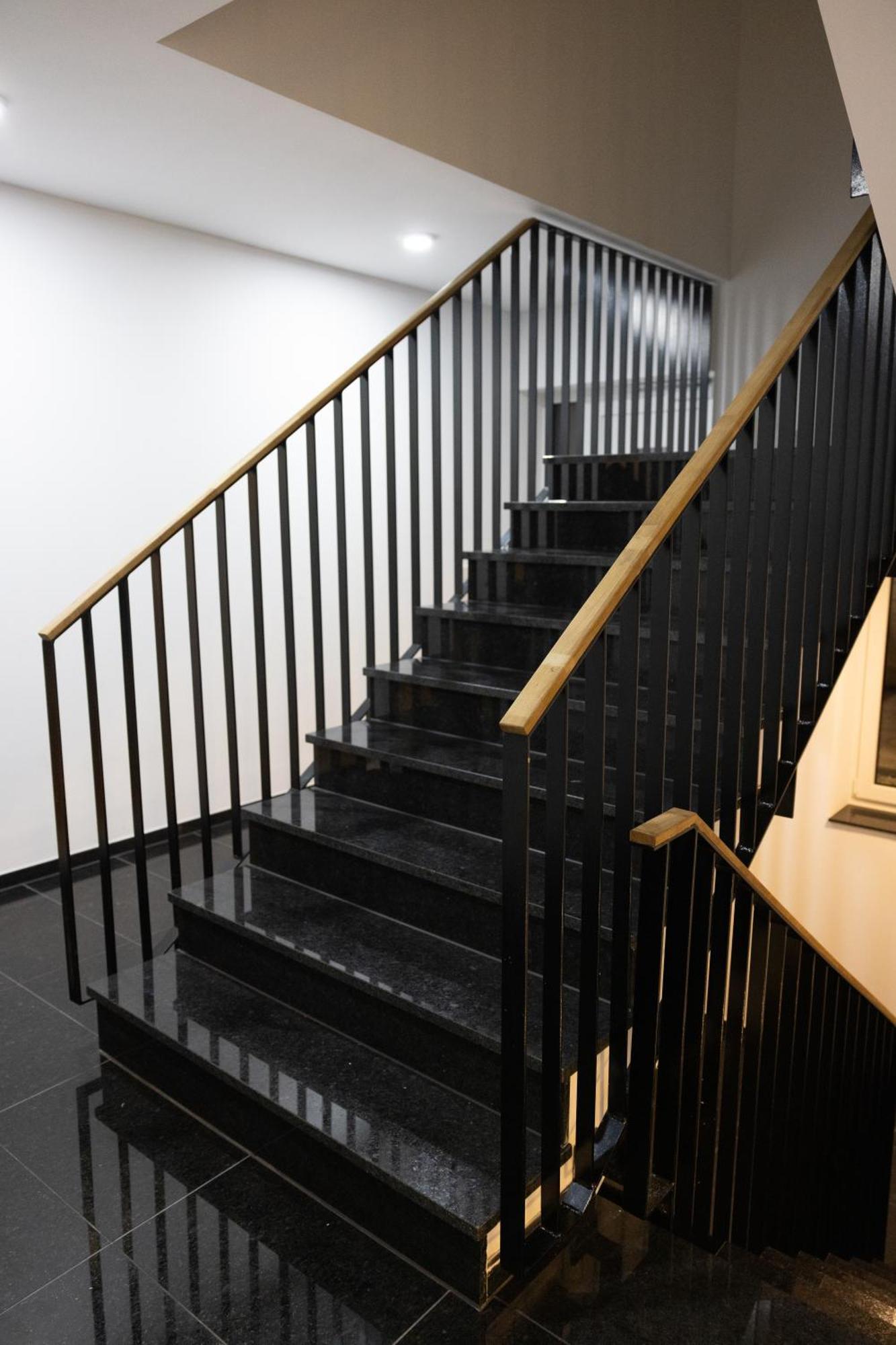 Neubau Apartment Mit Kamin Und Terrasse In Premium Lage Parkplatz Inklusive Bielefeld Eksteriør bilde
