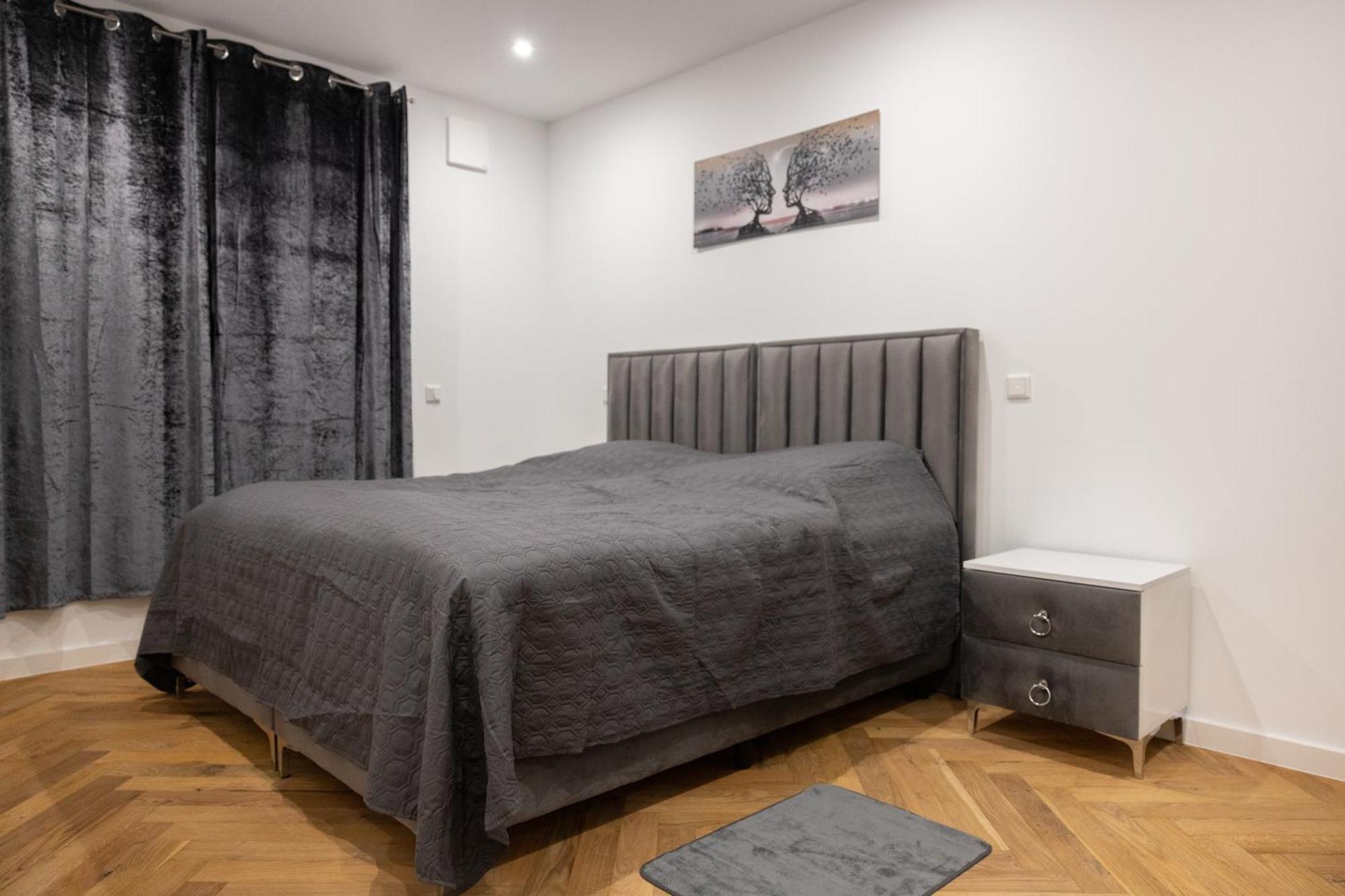 Neubau Apartment Mit Kamin Und Terrasse In Premium Lage Parkplatz Inklusive Bielefeld Eksteriør bilde